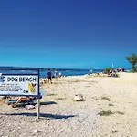 1 Bedroom Beautiful In Holiday home Hreljin