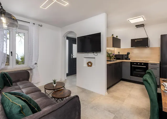 Holiday home 1 Bedroom In *
